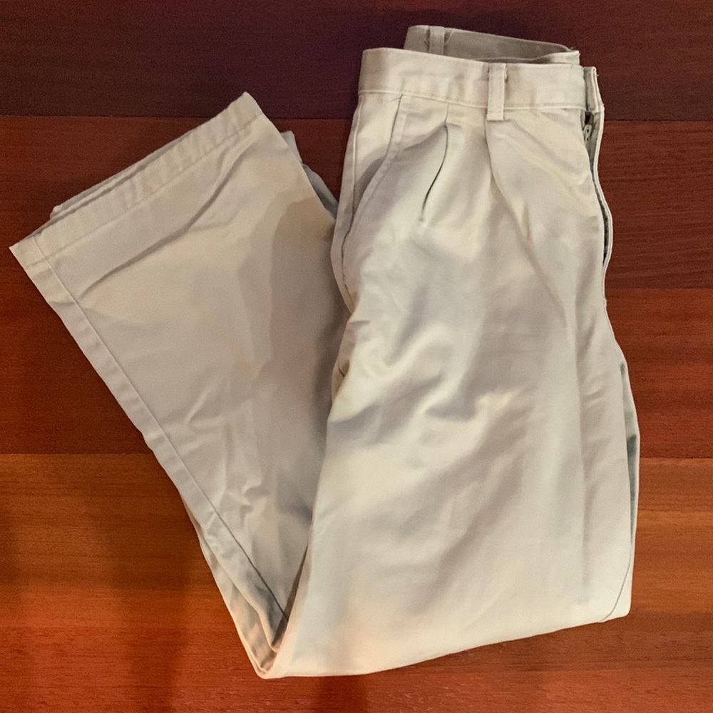 🌺 IZOD Khakis Sz12